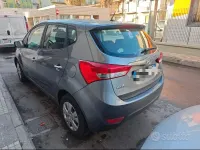 Usata Hyundai ix20 90 CV (66 kW) 2015 Grigio Utilitaria
