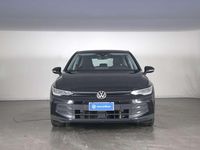 Usata VW Golf VIII Life 116 CV (85 kW) 2025 Grenadill black metallizzato Berlina