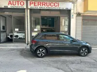 Usata VW Polo Sport 95 CV (69 kW) 2021 Grigio Utilitaria