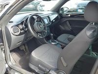 Käytetty VW Beetle 2016 Musta Viistoperä