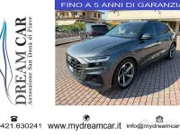 Usata Audi Q8 286 CV (210 kW) 2018 Grigio SUV