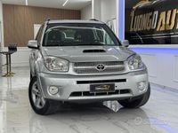 Usata Toyota RAV4 116 CV (85 kW) 2005 Grigio SUV