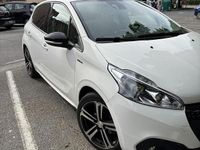 Usata Peugeot 208 GT-line 120 CV (88 kW) 2018 Utilitaria