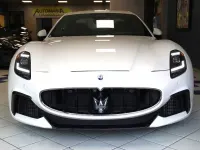Usata Maserati Granturismo 550 CV (404 kW) 2025 Bianco Coupé