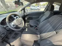 Usata Opel Corsa 80 CV (58 kW) 2009 Blu Utilitaria