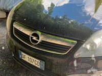 Usata Opel Zafira 120 CV (88 kW) 2007 Nero Monovolume