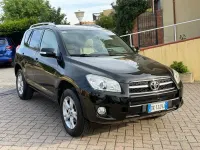 Begagnad Toyota RAV4 Luxury 150 HK (110 kW) 2010 Svart SUV