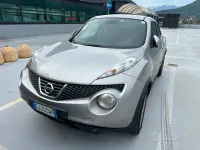 Usata Nissan Juke Tekna 110 CV (80 kW) 2011 Grigio SUV