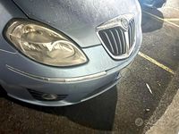 Usata Lancia Musa 77 CV (56 kW) 2009 Blu/azzurro Monovolume