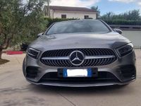 Usata Mercedes A220 Premium 190 CV (139 kW) 2019 Grigio Berlina
