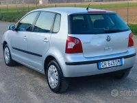 Usata VW Polo Trendline 75 CV (55 kW) 2003 Grigio Berlina