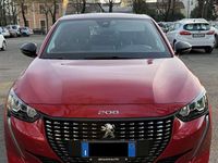 Usata Peugeot 208 Allure 101 CV (74 kW) 2022 Rosso Utilitaria