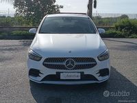 Usata Mercedes B200 Premium 2019 Bianco Monovolume