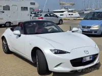 Usata Mazda MX5 132 CV (97 kW) 2021 Bianco Cabrio