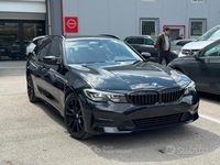 Usata BMW 318 Advantage 150 CV (110 kW) 2021 Nero metallizzato Station wagon