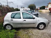 Usata Fiat Punto 60 CV (44 kW) 2005 Grigio Utilitaria