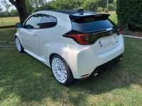 Usata Toyota Yaris 261 CV (191 kW) 2022 Bianco Berlina