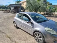 Usata Renault Clio II Luxe 90 CV (66 kW) 2011 Grigio Berlina
