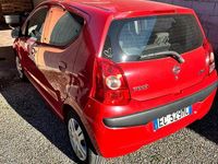 Usata Nissan Pixo 2011 Rosso Utilitaria