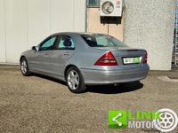 Usata Mercedes C220 Avantgarde 143 CV (105 kW) 2000 Argento Berlina