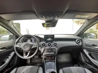Usata Mercedes 180 109 CV (80 kW) 2017 Nero Berlina
