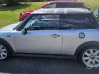 Usata Mini Cooper S 170 CV (125 kW) 2005 Grigio Utilitaria