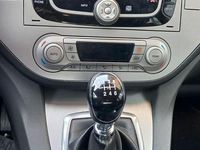 Usata Ford Kuga Titanium 136 CV (100 kW) 2010 Grigio SUV