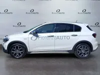 Usata Fiat Tipo Cross Plus 101 CV (74 kW) 2021 Bianco Berlina
