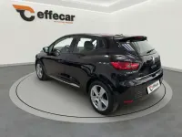 Käytetty Renault Clio IV 75 HP (55 kW) 2012 Musta Sedan