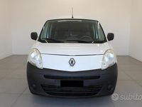Usata Renault Kangoo 70 CV (51 kW) 2011 Bianco Monovolume