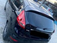 Usata Ford Fiesta Titanium 68 CV (50 kW) 2010 Nero Utilitaria