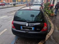 Usata Renault Clio II 75 CV (55 kW) 2005 Nero Berlina