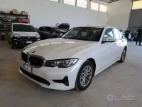 Begagnad BMW 318 Advantage 150 HK (110 kW) 2022 Vit Sedan