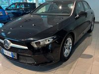 Usata Mercedes A180 116 CV (85 kW) 2019 Nero Berlina