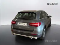 Usata Mercedes GLC220 Business 170 CV (125 kW) 2018 Grigio SUV