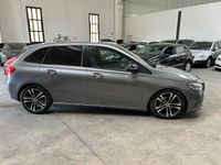 Usata Mercedes B180 Executive 116 CV (85 kW) 2019 Grigio Monovolume