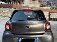 Usata Smart ForFour 90 CV (66 kW) 2016 Grigio Utilitaria