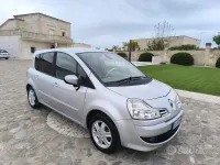 Usata Renault Modus Dynamique 101 CV (74 kW) 2008 Grigio Monovolume