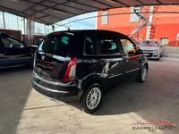 Usata Lancia Musa Platinum 95 CV (69 kW) 2012 Nero Monovolume