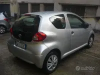 Usata Toyota Aygo Sol 68 CV (50 kW) 2008 Grigio Utilitaria