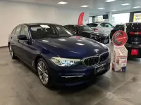 Usado BMW 530 Luxury Line 249 HP (183 kW) 2019 Azul Sedan