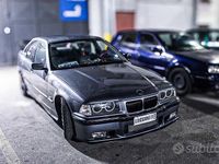 Usata BMW 318 140 CV (102 kW) 2005 Grigio Berlina