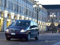 Usata Lancia Phedra 136 CV (100 kW) 2007 Grigio Monovolume