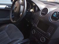 Usata Mercedes ML320 Sport 224 CV (164 kW) 2008 Nero SUV