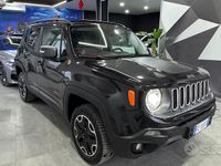Usata Jeep Renegade Trailhawk 170 CV (125 kW) 2016 Nero SUV
