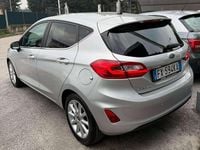 Usata Ford Fiesta Titanium 101 CV (74 kW) 2019 Argento Berlina