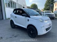 Nuova Aixam City Chic 2026 Bianco Berlina