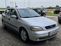 Usata Opel Astra Club 90 CV (66 kW) 2001 Grigio Berlina