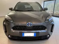 Usata Toyota Yaris Cross Trend 92 CV (67 kW) 2023 Grigio SUV