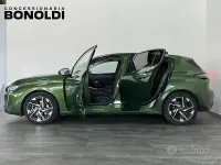 Usata Peugeot 308 Allure 131 CV (96 kW) 2022 Verde Berlina